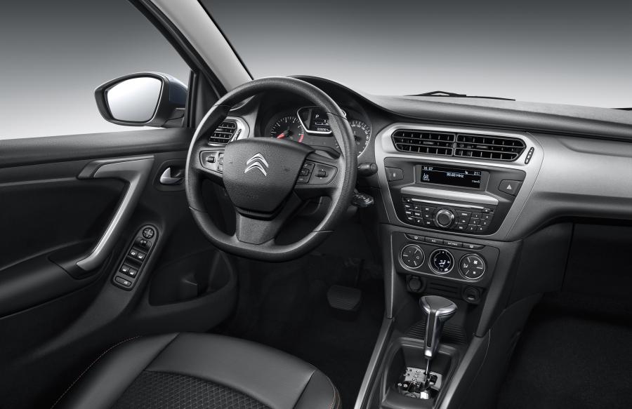 Интерьер Citroen C-Elysee 2017 года  (CN) (фото 12 из 20)